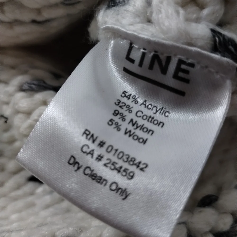 Line mixed knit